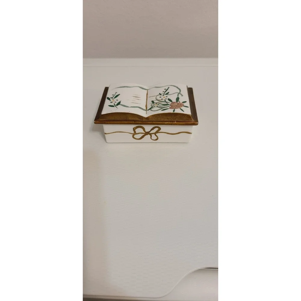 Vintage Elfinware Hand Painted Porcelain Trinket Box